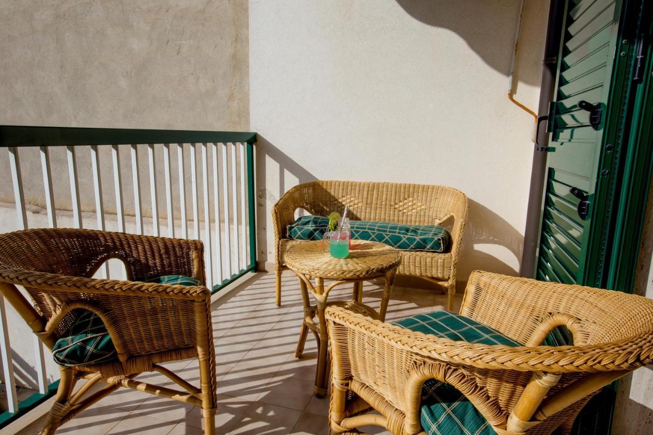Holiday home Homidoo Happiness